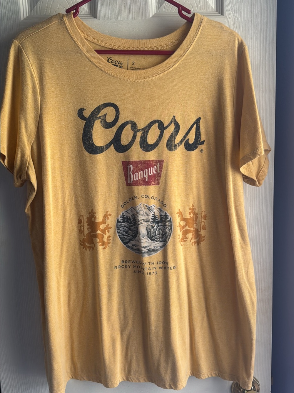 Banquet Short Sleeve Tee in Mustard Yellow